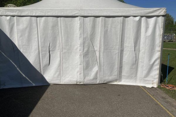 Doelstelling Crowdfunding vernielde tenten bijna gehaald
