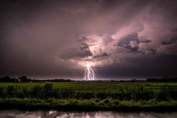 4_Rolwolken_Bliksem_Storm_Onweer_Mark Otten_