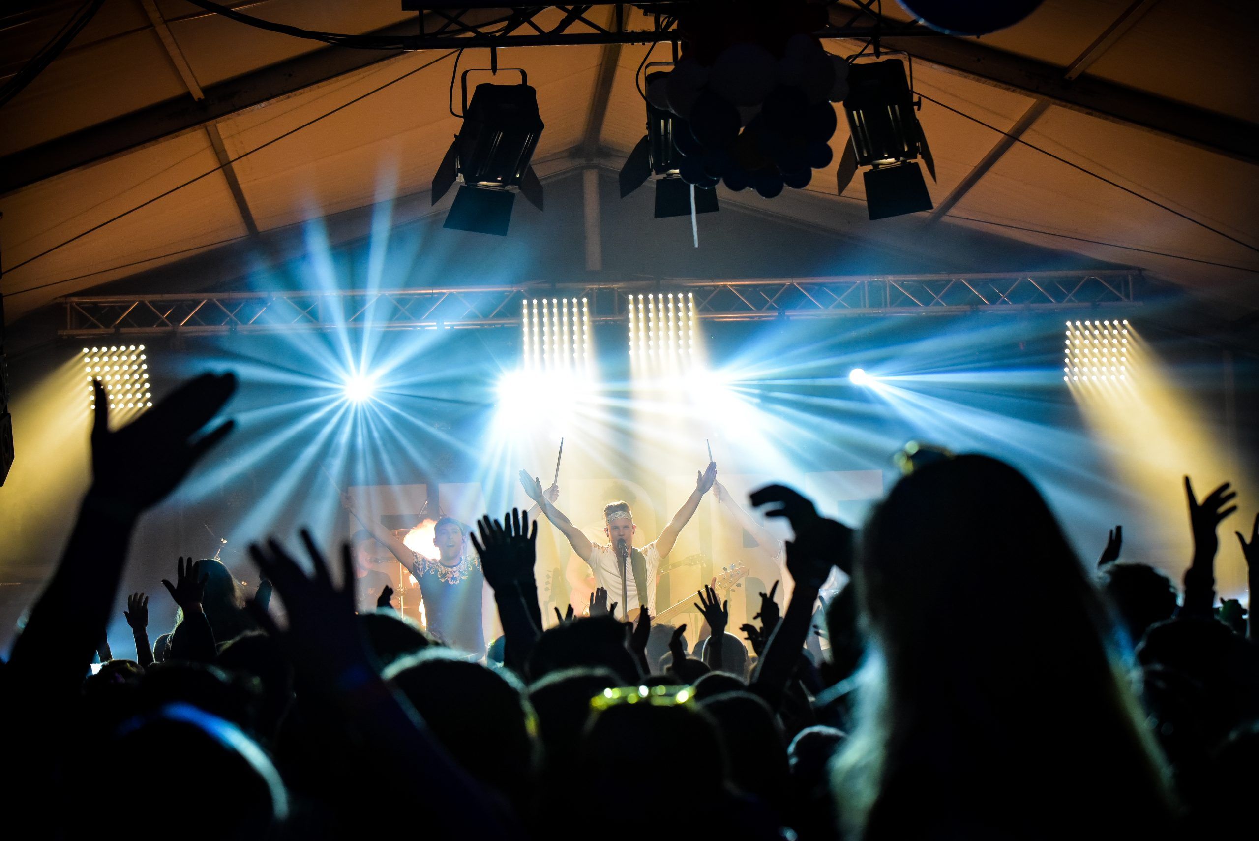 Empire gaat donderdagavond feestje bouwen in Hollandscheveld