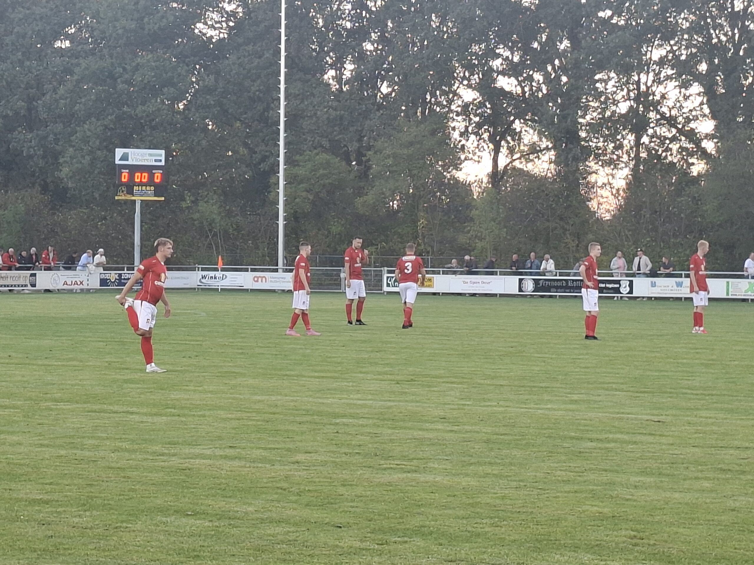 sc Elim houdt FC Hollandscheveld op een gelijkspel en pakt verdiend punt.